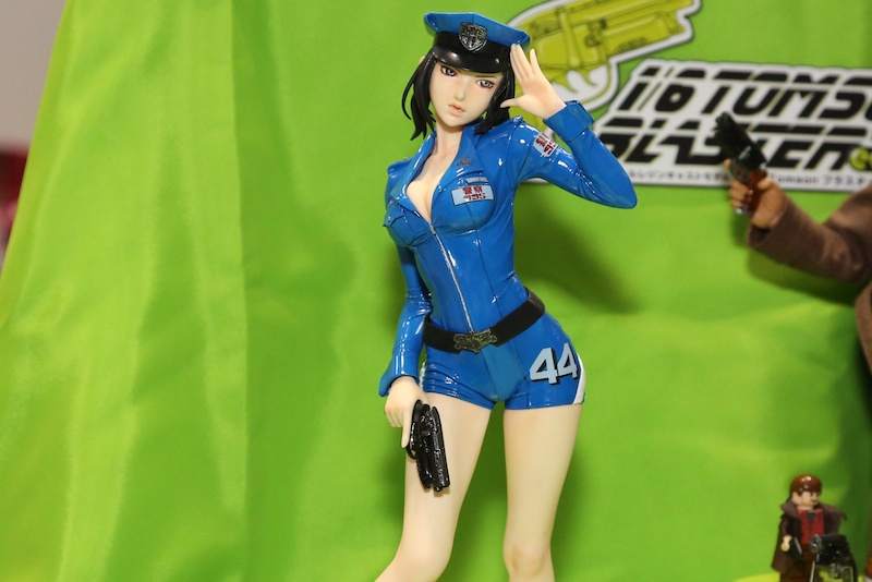 Illustration for article titled Treasure These Miniature Plastic Heroines
